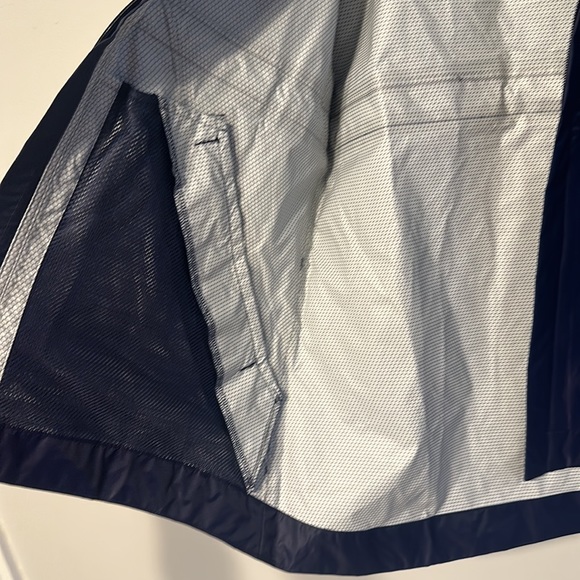 NEW women’s Under Armour XS Cloud Shell Jacket Midnight Navy Blue Waterproof - Picture 11 of 13